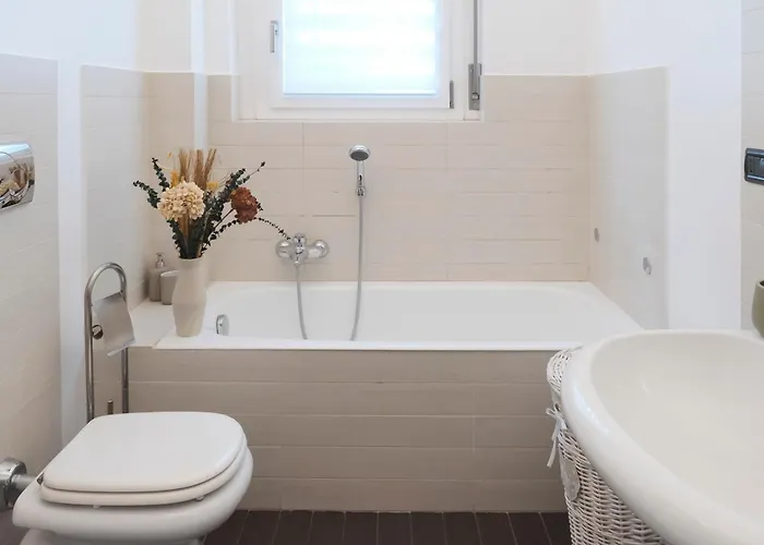 דירה Comecasa 10 Min Walk To Duomo 2br Family Flat מילאנו
